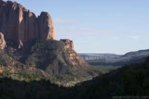Lee's Pass Trailhead