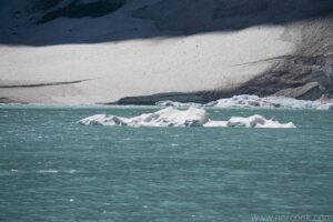 Iceberg in Upper Grinnell Lake